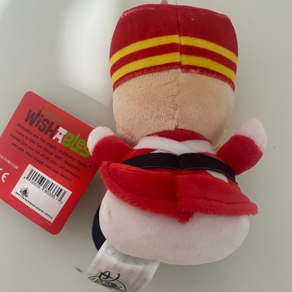 Disney Wishables, Toy Soldier, Merry Christmas Series Limited Release - Picture 3 of 6